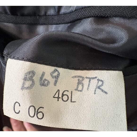 Men's Fialdini 46L Pure Wool Black Tuxedo Coat Jacket Satin 45" Chest 36” Length - Picture 3 of 6